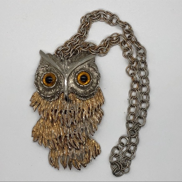 Sold! Vintage Metal Owl Necklace - Picture 4 of 6